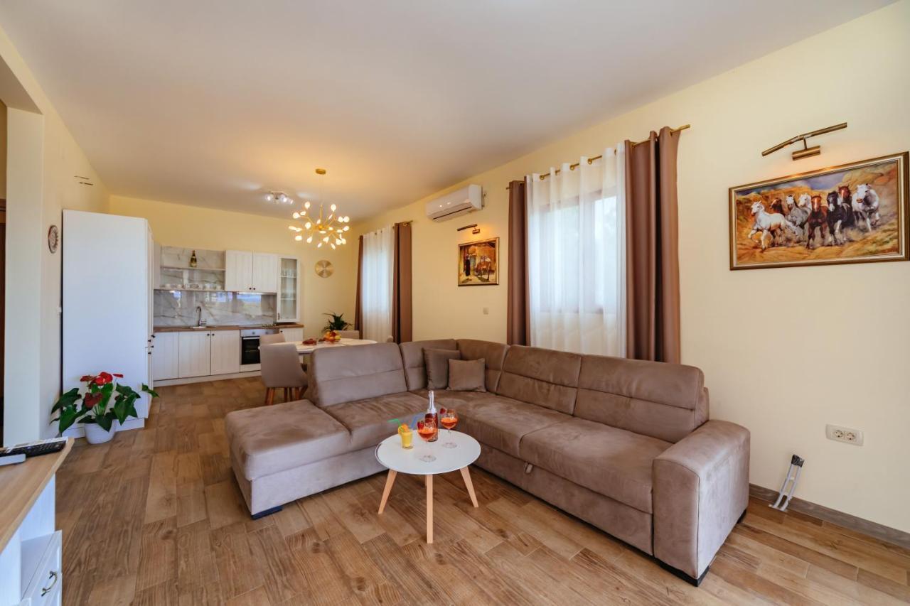 Holiday Home Sea Петровац Экстерьер фото